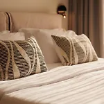 The Little Crab Lejlighedshotel 4*