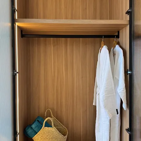 The Little Crab Aparthotel